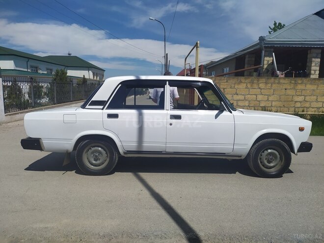 LADA (VAZ) 2107 2009, 140,000 km - 1.6 l - Qusar