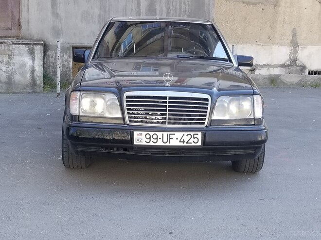 Mercedes E 220 1994, 485,600 km - 2.2 l - Bakı