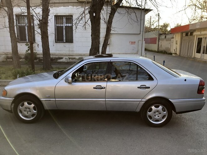 Mercedes C 220 1994, 630,000 km - 2.2 l - Bakı