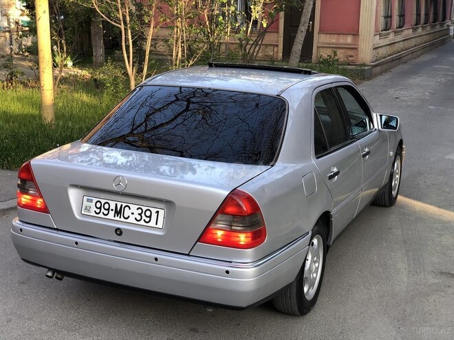 Mercedes C 220 1994, 630,000 km - 2.2 l - Bakı