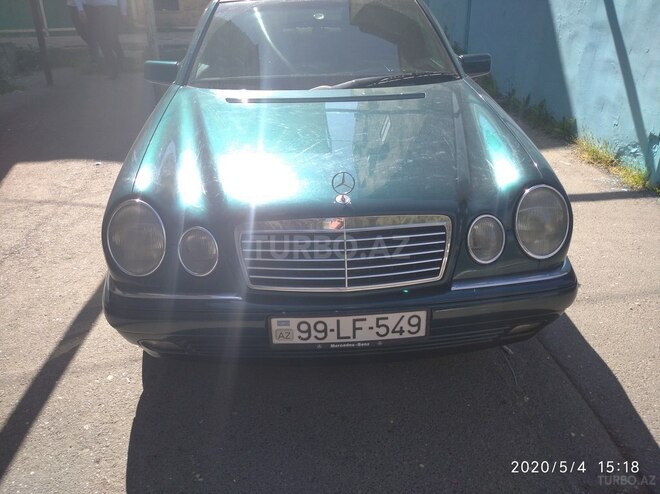 Mercedes E 230 1997, 338,000 km - 2.3 l - Bakı