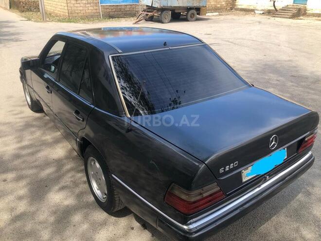 Mercedes E 200 1990, 398,000 km - 2.0 l - Sumqayıt