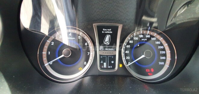 Hyundai Azera 2013, 96,000 km - 2.4 l - Bakı