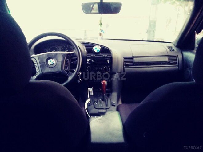 BMW 320 1994, 250,000 km - 2.0 l - Sumqayıt