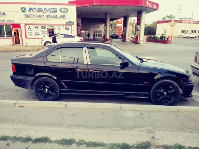 BMW 320 1994, 250,000 km - 2.0 l - Sumqayıt