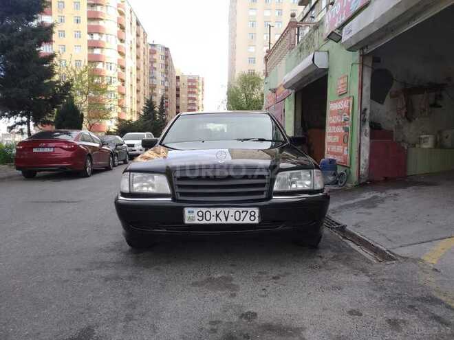Mercedes C 220 1995, 266,123 km - 2.2 l - Bakı