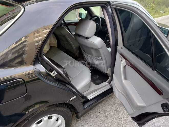Mercedes C 220 1995, 266,123 km - 2.2 l - Bakı