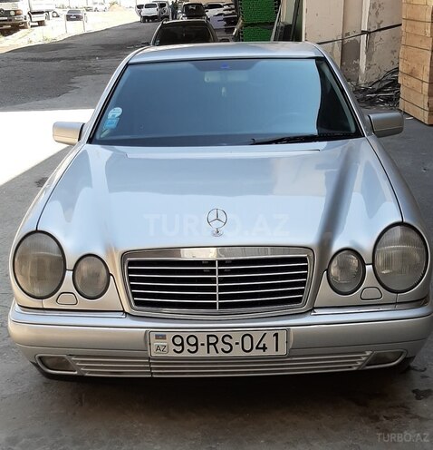 Mercedes E 200 1998, 196,638 km - 2.0 l - Bakı