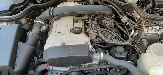 Mercedes E 200 1998, 196,638 km - 2.0 l - Bakı