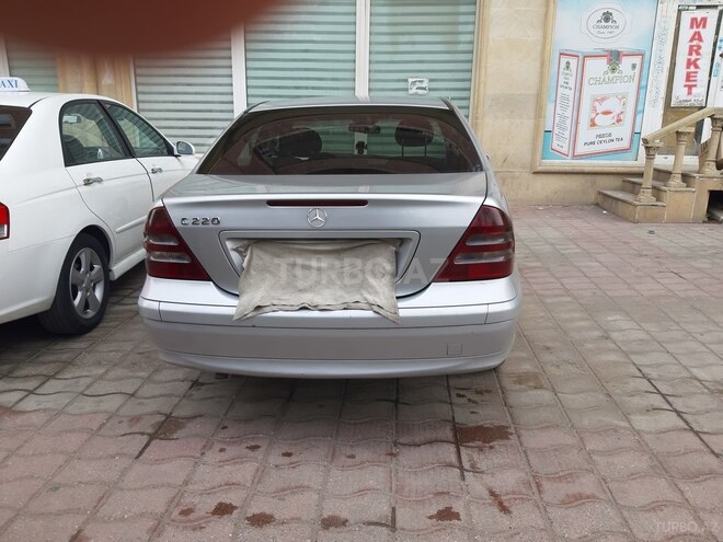 Mercedes C 220 2002, 552,000 km - 2.2 л - Bakı