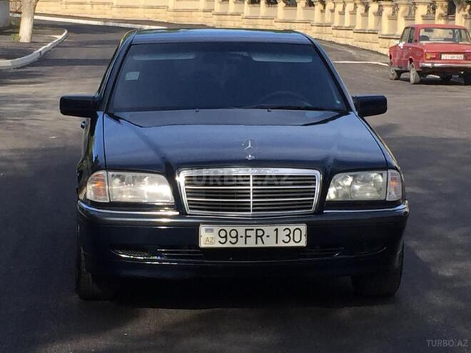 Mercedes C 200 1999, 230,000 km - 2.0 l - Bakı