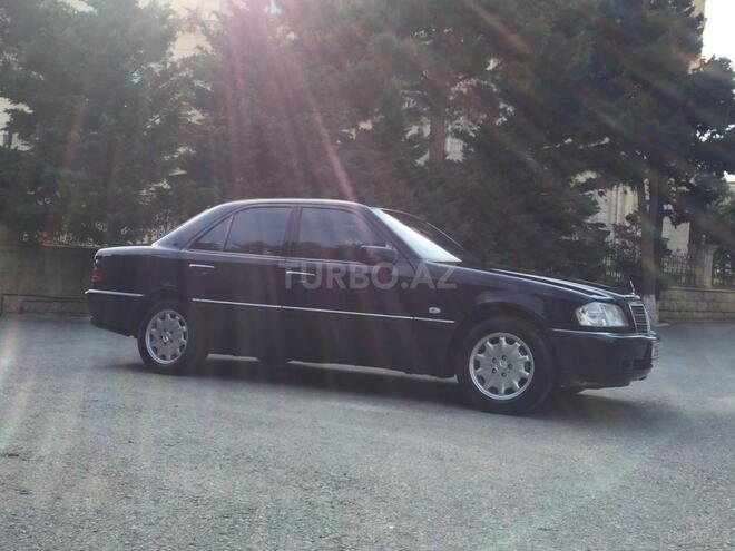 Mercedes C 200 1999, 230,000 km - 2.0 l - Bakı
