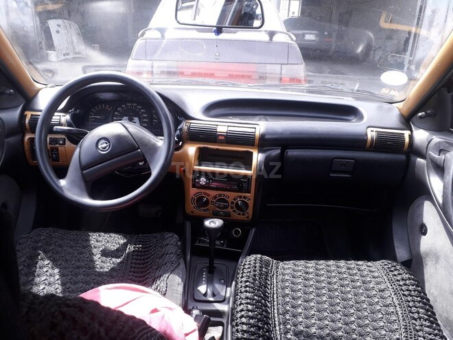 Opel Astra 1993, 246,000 km - 1.8 л - Bakı