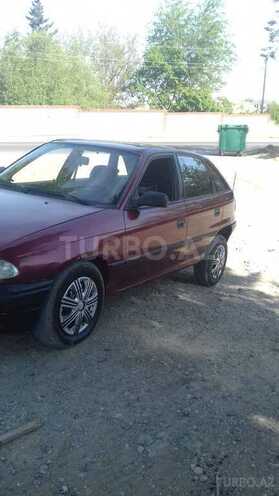 Opel Astra 1993, 246,000 km - 1.8 л - Bakı