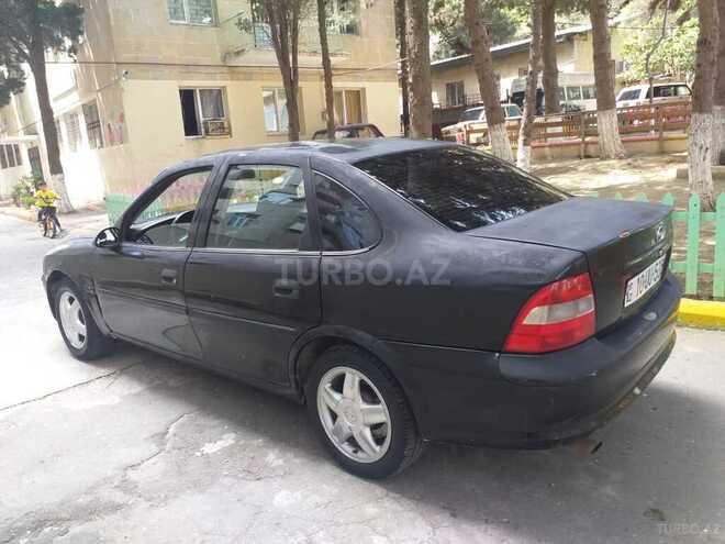 Opel Vectra 1996, 255,000 km - 1.8 л - Bakı