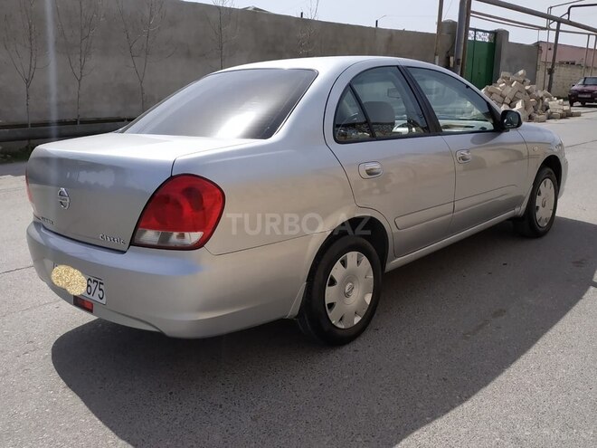Nissan Sunny 2010, 221,000 km - 1.3 l - Bakı