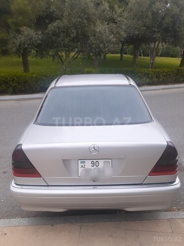 Mercedes C 230 1999, 289,000 km - 2.3 l - Bakı