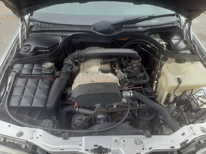 Mercedes C 230 1999, 289,000 km - 2.3 l - Bakı
