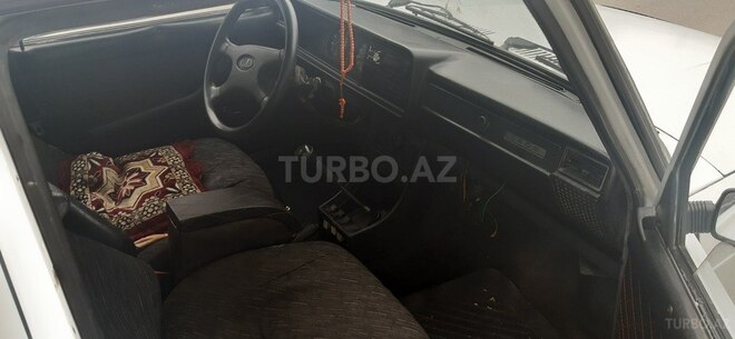 LADA (VAZ) 2107 2005, 150,000 km - 1.6 l - Yevlax