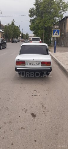 LADA (VAZ) 2107 2005, 150,000 km - 1.6 l - Yevlax