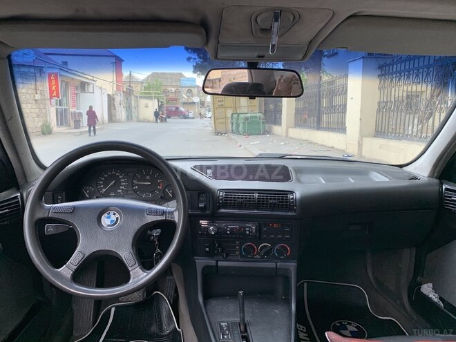BMW 525 1991, 389,000 km - 2.5 l - Bakı