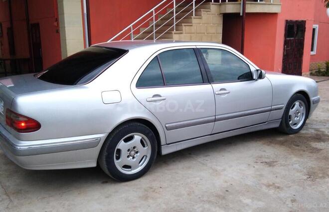 Mercedes E 240 2000, 348,080 km - 2.4 l - Cəlilabad