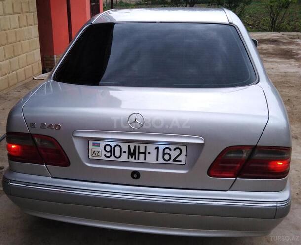 Mercedes E 240 2000, 348,080 km - 2.4 l - Cəlilabad
