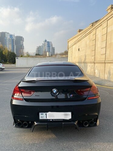 BMW M6 2013, 96,000 km - 4.4 l - Bakı