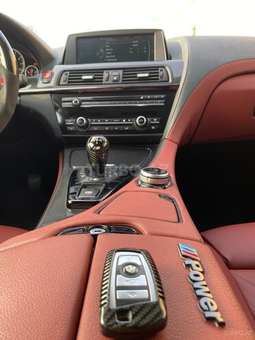 BMW M6 2013, 96,000 km - 4.4 l - Bakı
