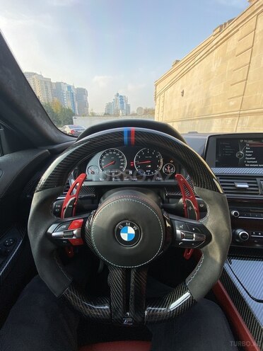 BMW M6 2013, 96,000 km - 4.4 l - Bakı