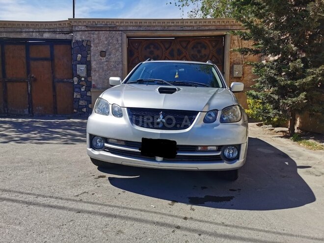 Mitsubishi Airtrek 2002, 240,000 km - 2.0 l - Bakı