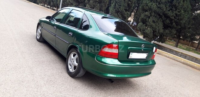 Opel Vectra 1996, 350,000 km - 1.8 l - Gəncə