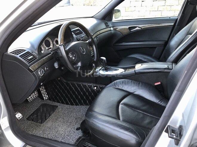 Mercedes E 240 2002, 300,000 km - 2.6 л - Bakı