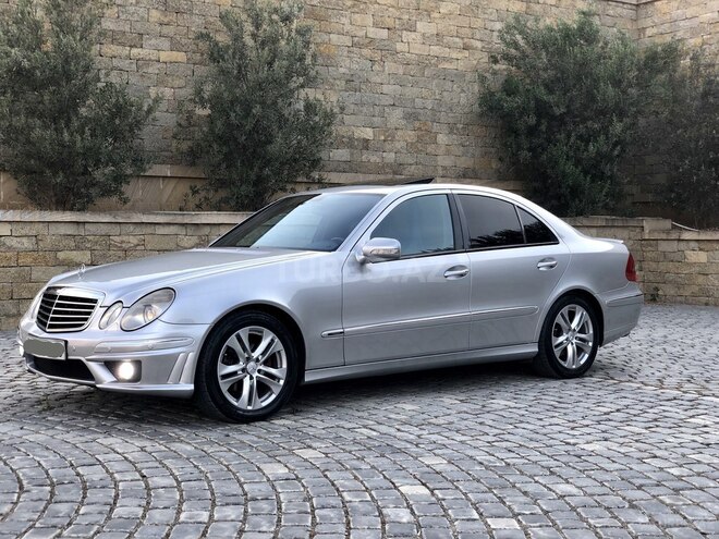 Mercedes E 240 2002, 300,000 km - 2.6 л - Bakı