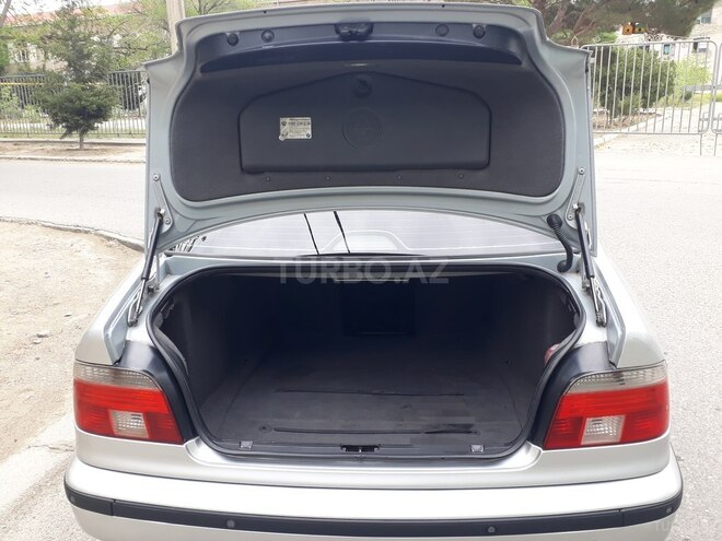 BMW 525 1997, 285,632 km - 2.5 l - Sumqayıt