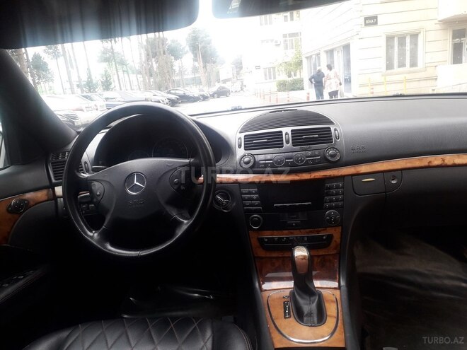 Mercedes C 270 2002, 302,000 km - 2.7 л - Xırdalan