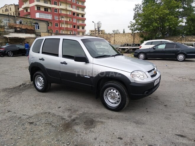 Chevrolet Niva 2018, 50,000 km - 1.7 l - Bakı
