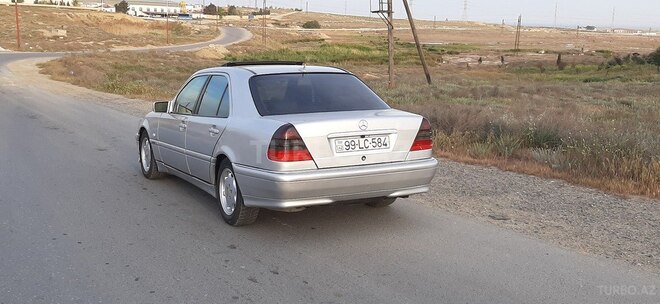 Mercedes C 220 1998, 350,000 km - 2.2 l - Bakı