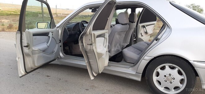 Mercedes C 220 1998, 350,000 km - 2.2 l - Bakı