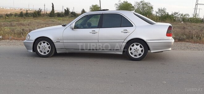 Mercedes C 220 1998, 350,000 km - 2.2 l - Bakı