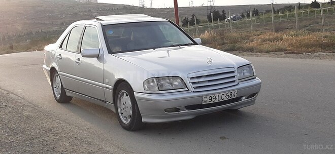 Mercedes C 220 1998, 350,000 km - 2.2 l - Bakı