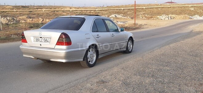 Mercedes C 220 1998, 350,000 km - 2.2 l - Bakı