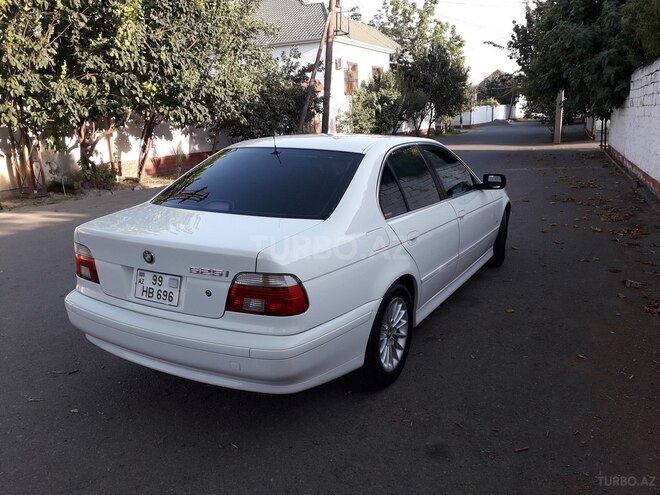 BMW 525 2002, 180,000 km - 2.5 l - Göyçay