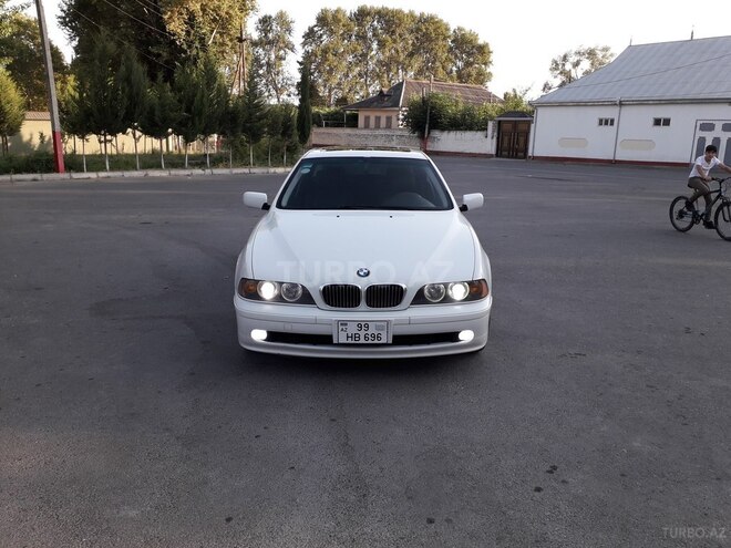 BMW 525 2002, 180,000 km - 2.5 l - Göyçay