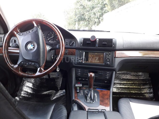 BMW 525 2002, 180,000 km - 2.5 l - Göyçay