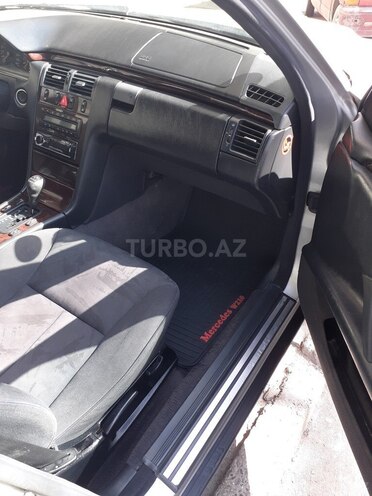 Mercedes E 200 1997, 365,400 km - 2.0 l - Bakı