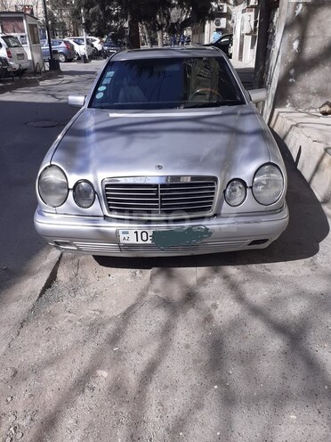 Mercedes E 200 1997, 365,400 km - 2.0 l - Bakı