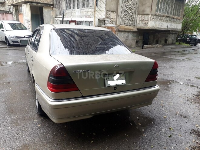 Mercedes C 230 2000, 231,600 km - 2.3 l - Bakı