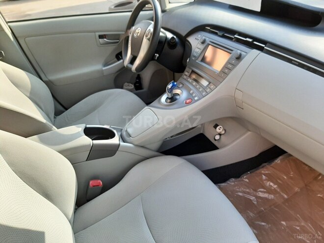 Toyota Prius 2012, 121,000 km - 1.8 л - Bakı