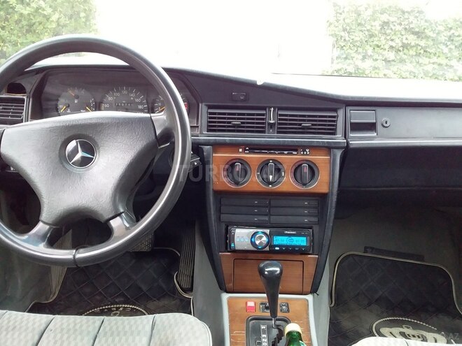 Mercedes 190 1990, 323,250 km - 2.0 l - Bakı